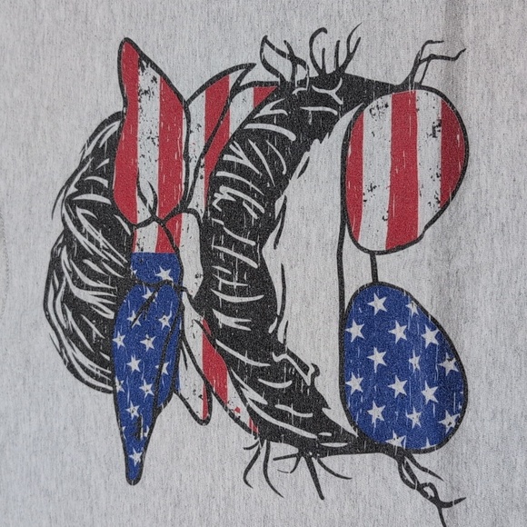 4/$12 American Flag Mama Messy Bun Graphic T-Shirt Large Gray Red White Blue - Picture 1 of 9